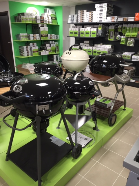 Grill üzlet és bemutatóterem
