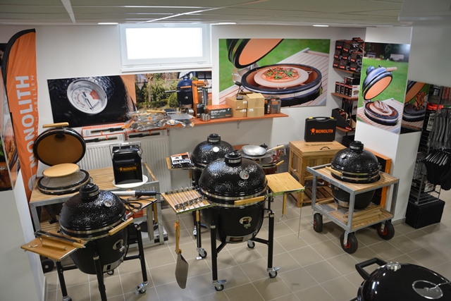 Grill üzlet és bemutatóterem