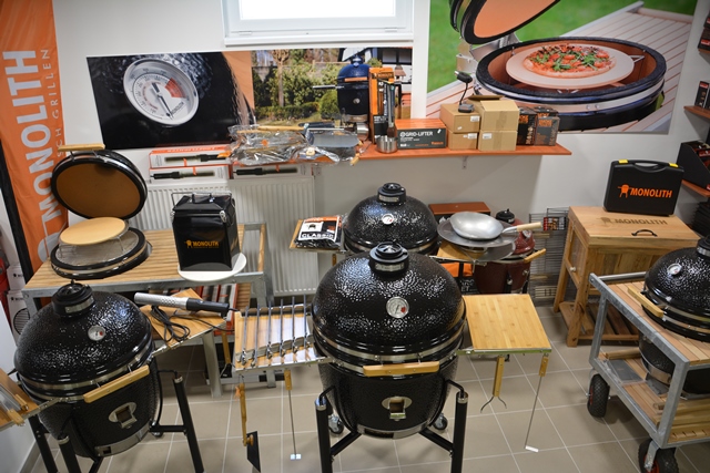 Grill üzlet és bemutatóterem