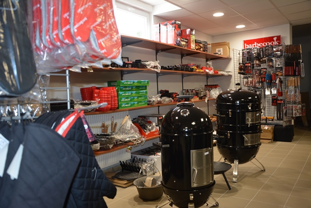 Grill üzlet és bemutatóterem